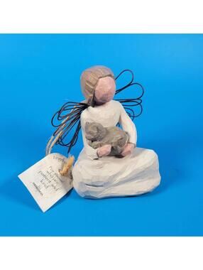 Willlow Tree Demdaco Angel of Kindness Figurine with Cat 1999 Susan Lord